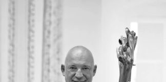 When All Other Lights Go Out – A Journey Through Darkness, Hope, and Healing